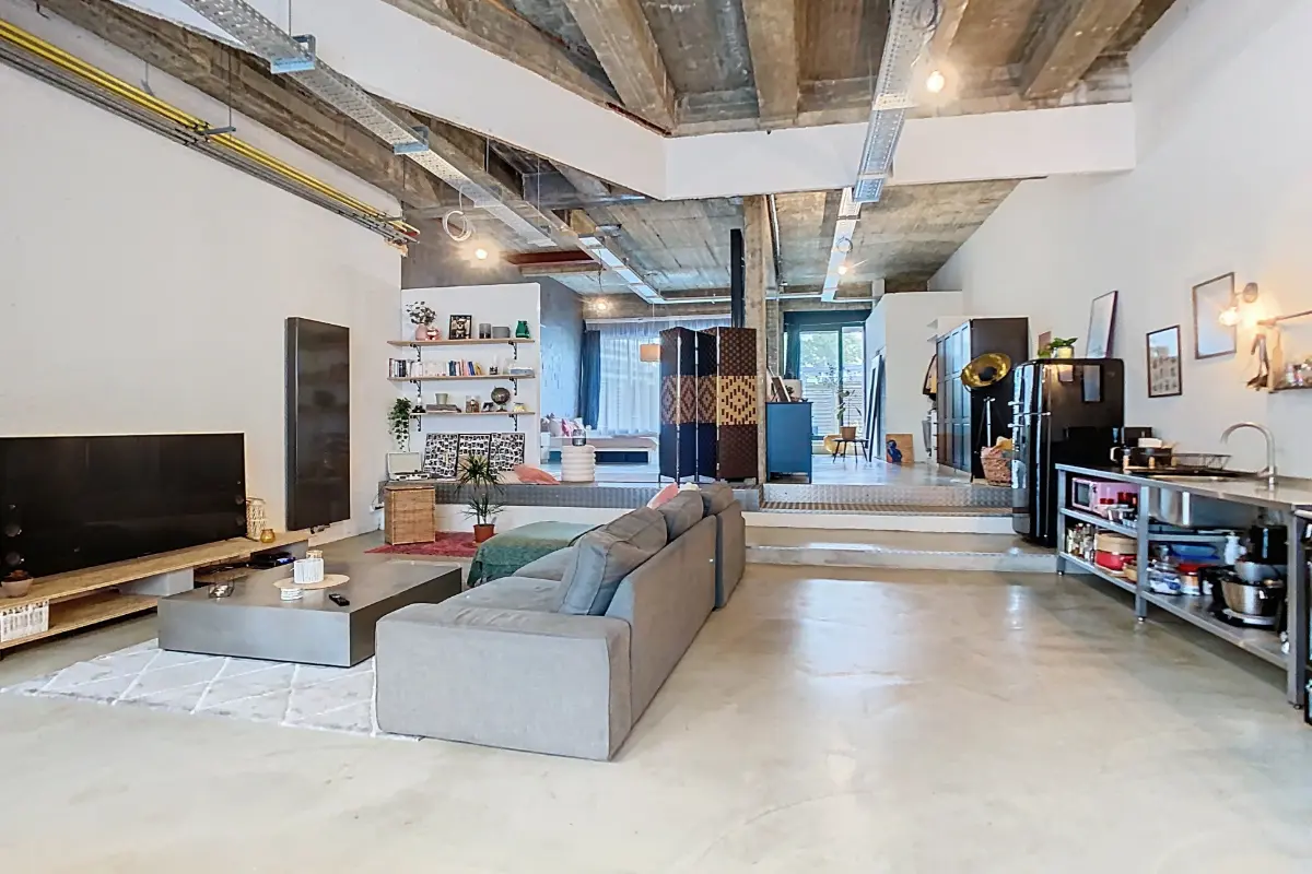 Loft te  huur in Anderlecht 1070 1500.00€ 1 slaapkamers 120.00m² - Zoekertje 607848