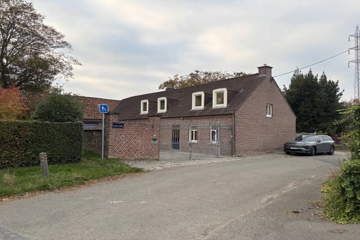 Huis te huur in Leuze-en-Hainaut 7900 1500.00€ 3 slaapkamers 266.00m² - Zoekertje 607860