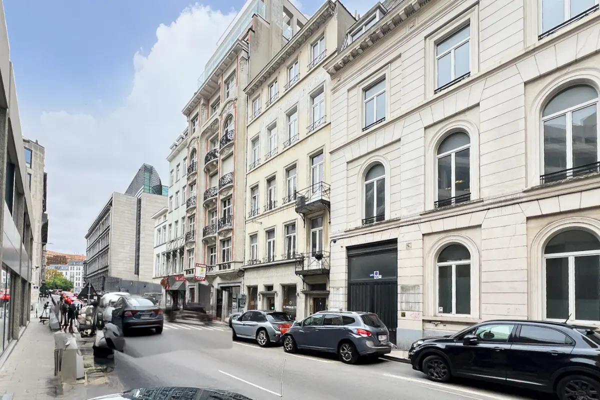 Immeuble de rapport - Immeuble à appartement à vendre à Ixelles 1050 2375000.00€ 7 chambres 585.00m² - annonce 607828