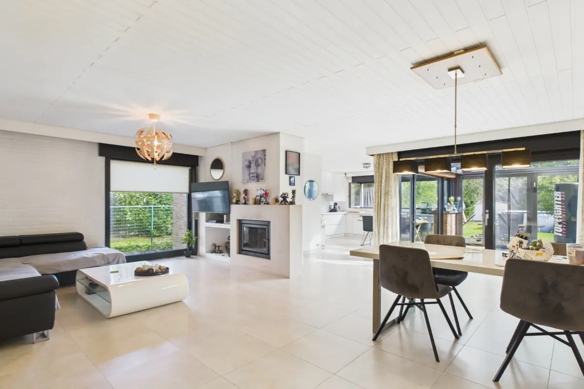 Villa te  in Liedekerke 1770 425000.00€ 3 slaapkamers 207.00m² - Zoekertje 607784