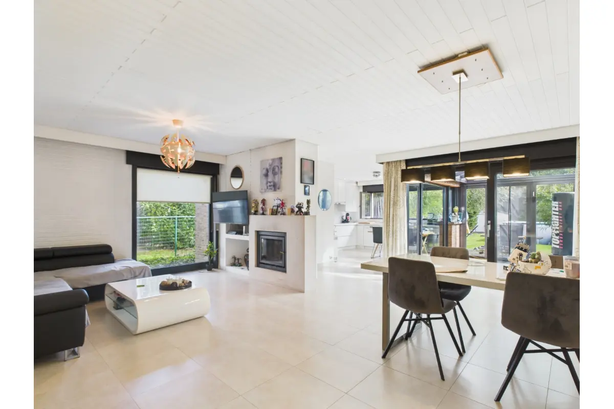 Villa te  in Liedekerke 1770 425000.00€ 3 slaapkamers 207.00m² - Zoekertje 607784