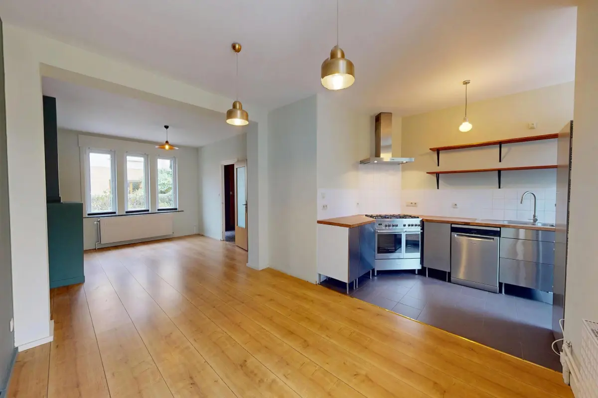 Huis te in Schaarbeek 1030 1750.00€ 3 slaapkamers 153.00m² - Zoekertje 607788