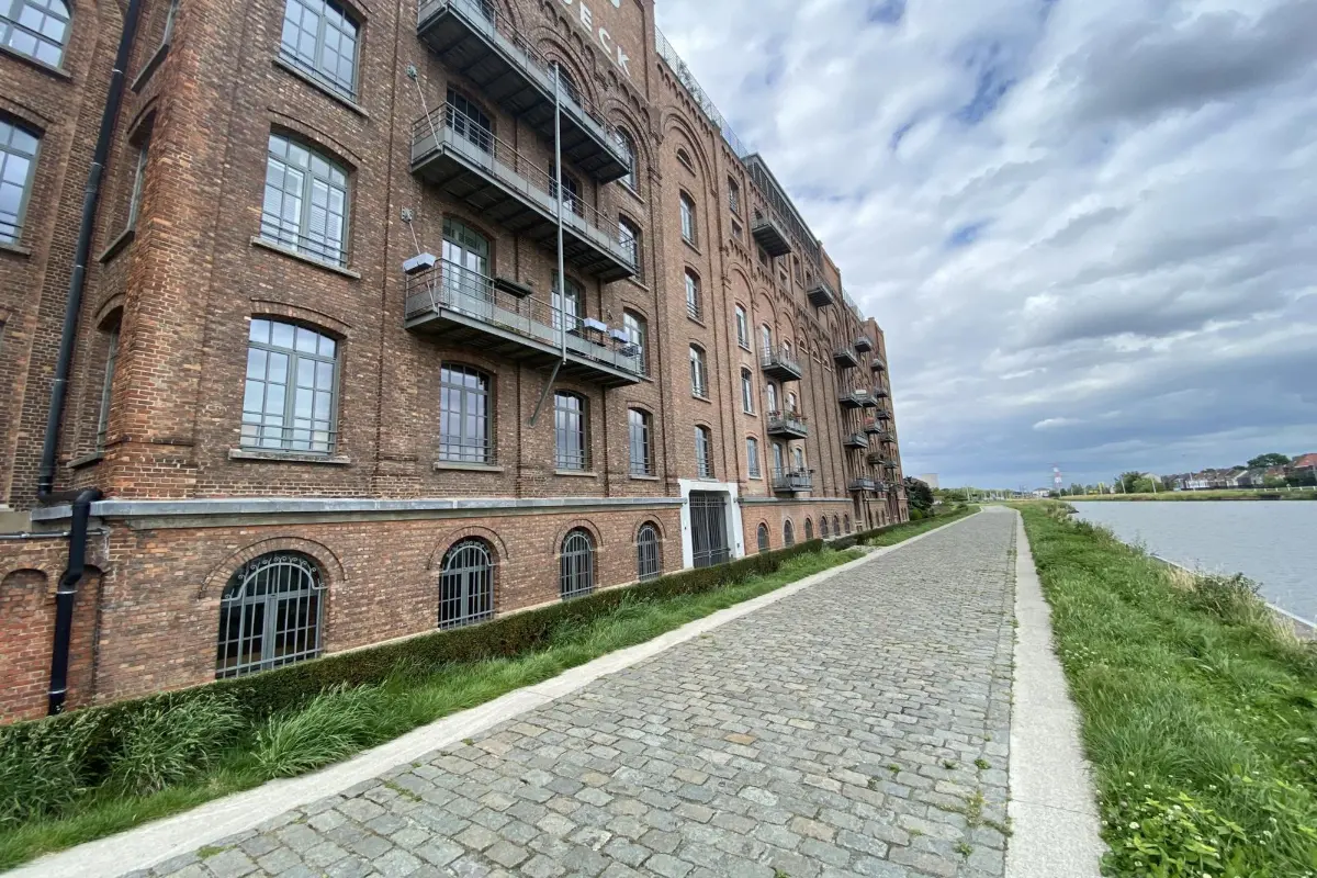 Duplex te  huur in Ruisbroek 1601 1130.00€ 1 slaapkamers 120.00m² - Zoekertje 608372