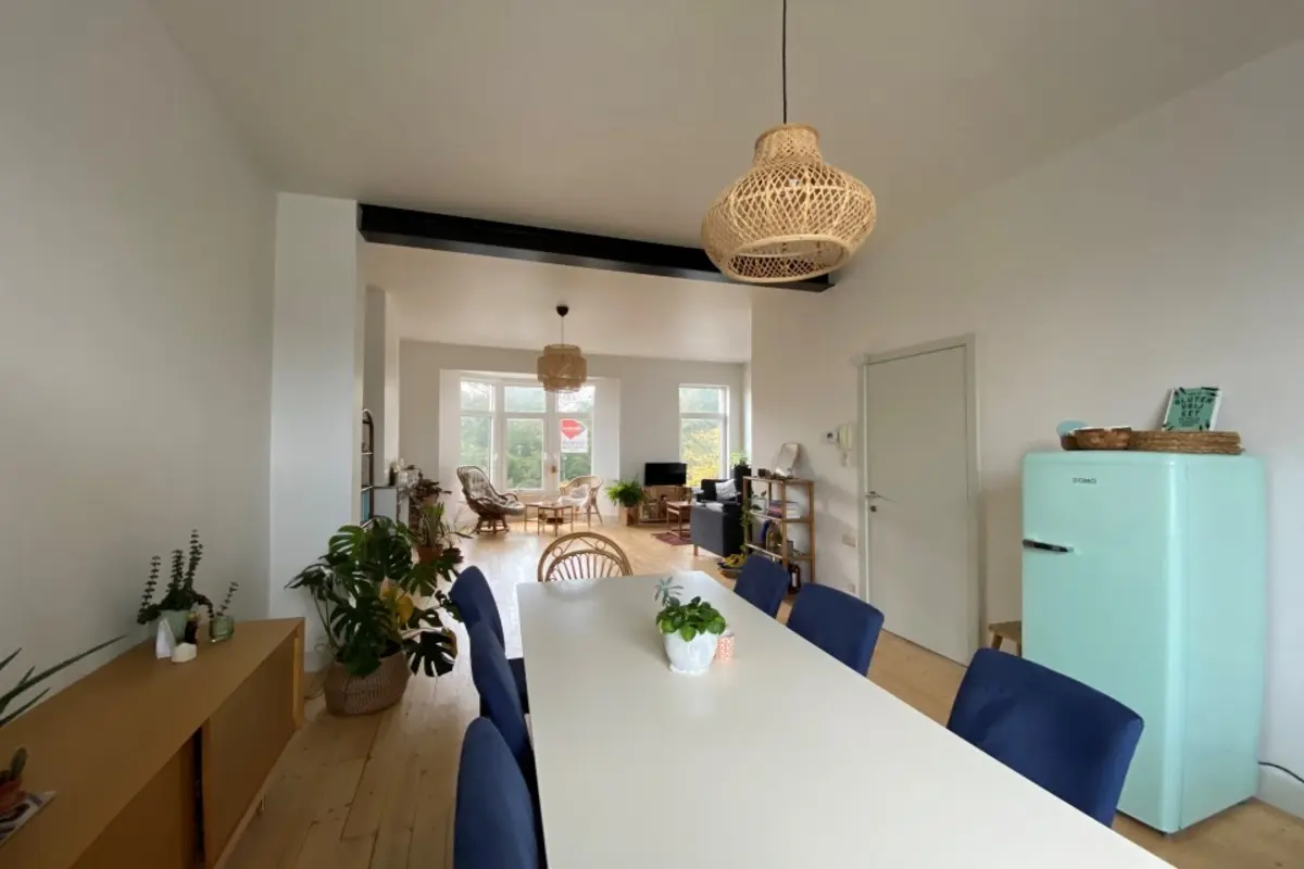 Duplex te  huur in Oostende 8400 825.00€ 2 slaapkamers m² - Zoekertje 607952