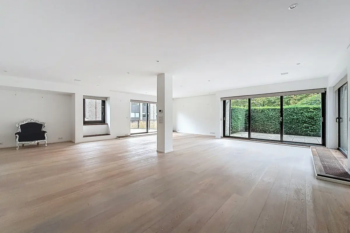 Appartement à louer à Uccle 1180 3100.00€ 3 chambres 235.00m² - annonce 608035