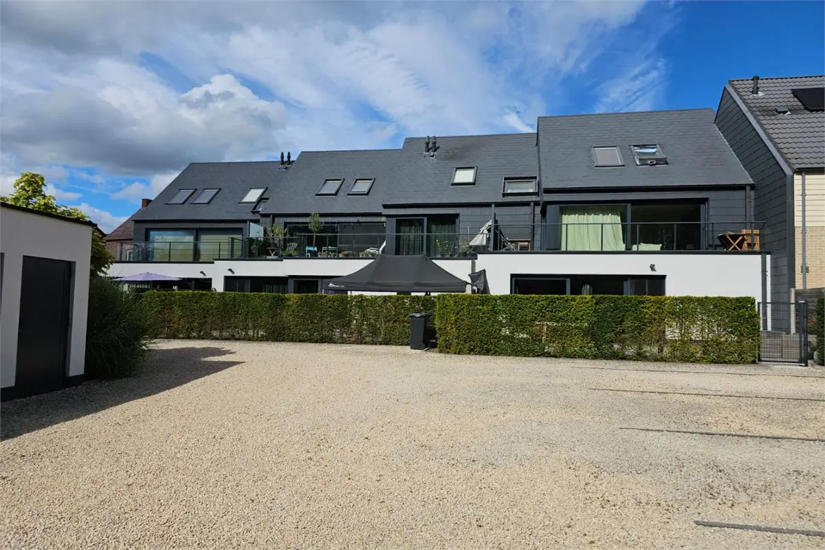 Duplex te  huur in Moerbeke 9500 1150.00€ 3 slaapkamers 112.09m² - Zoekertje 607911
