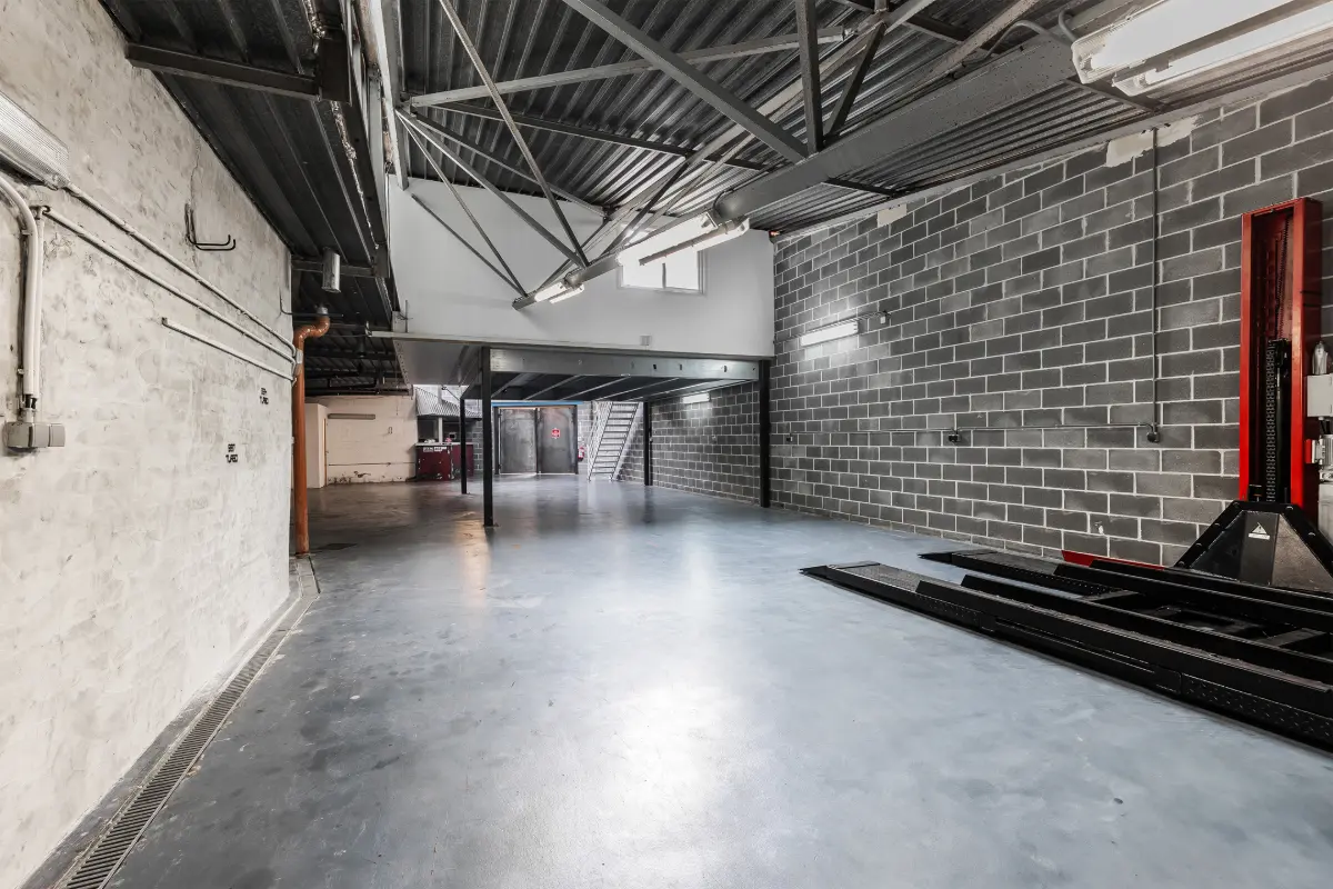 Parking / garage à louer à Ixelles 1050 2375.00€  chambres m² - annonce 608769