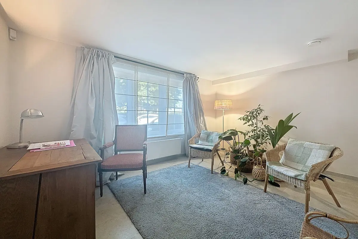 Handelszaak te huur in Bergen 7000 500.00€ slaapkamers 13.00m² - Zoekertje 608131