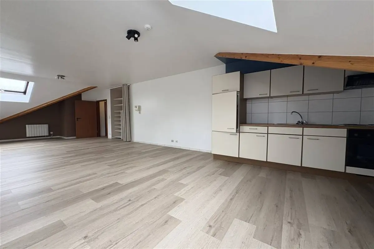 Studio te huur in Marche-en-Famenne 6900 425.00€ slaapkamers 40.00m² - Zoekertje 608249