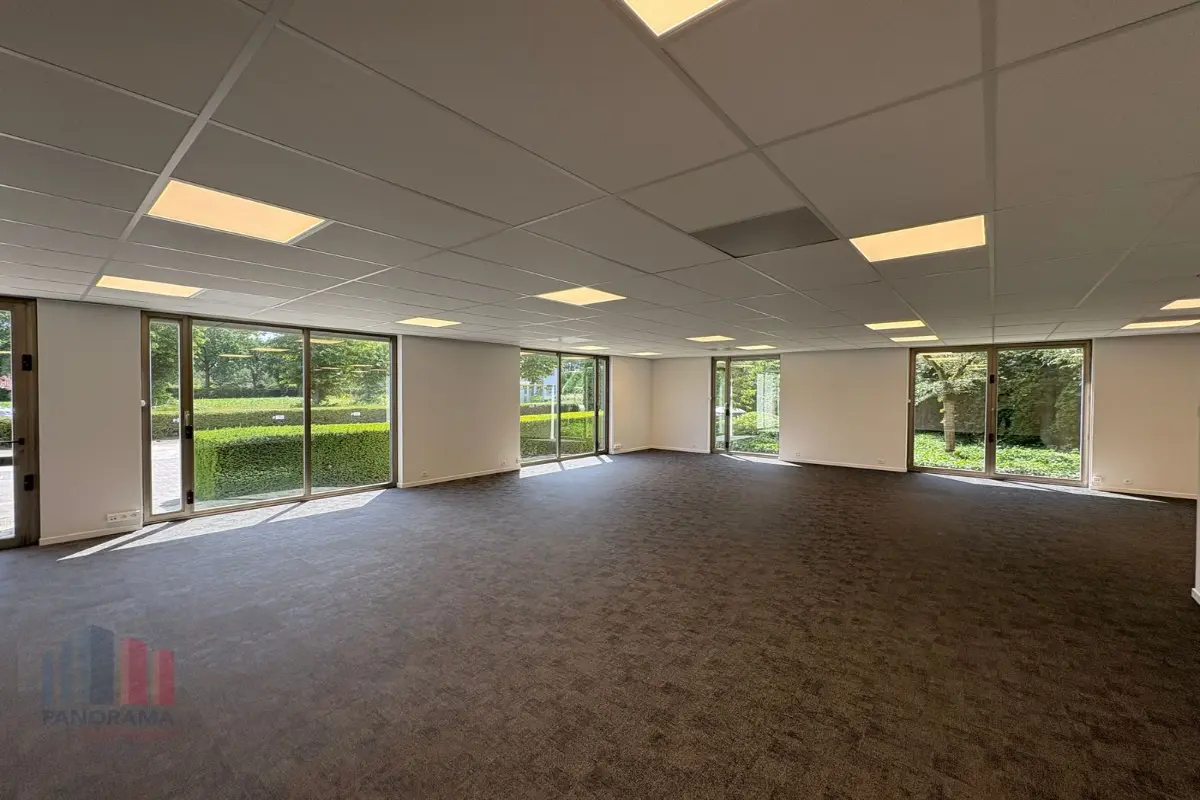 Handelszaak te huur in Sint-Martens-Latem 9830 1552.00€ slaapkamers 149.00m² - Zoekertje 607984