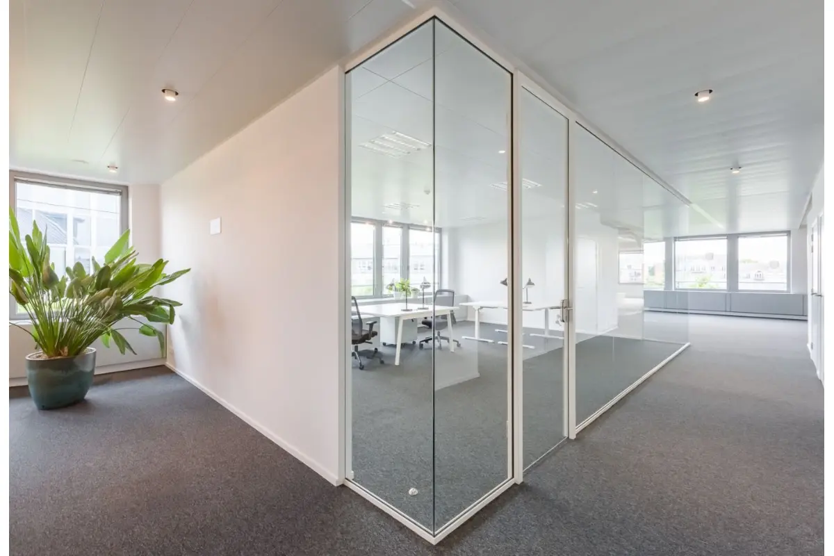 Handelszaak te  huur in Jette 1090 2916.00€  slaapkamers 428.00m² - Zoekertje 607977