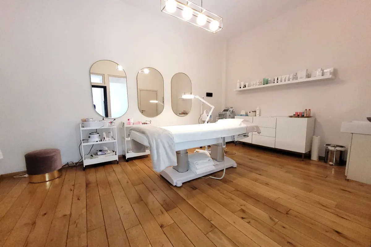 Commerce à vendre à Ixelles 1050 265000.00€  chambres 60.00m² - annonce 608476