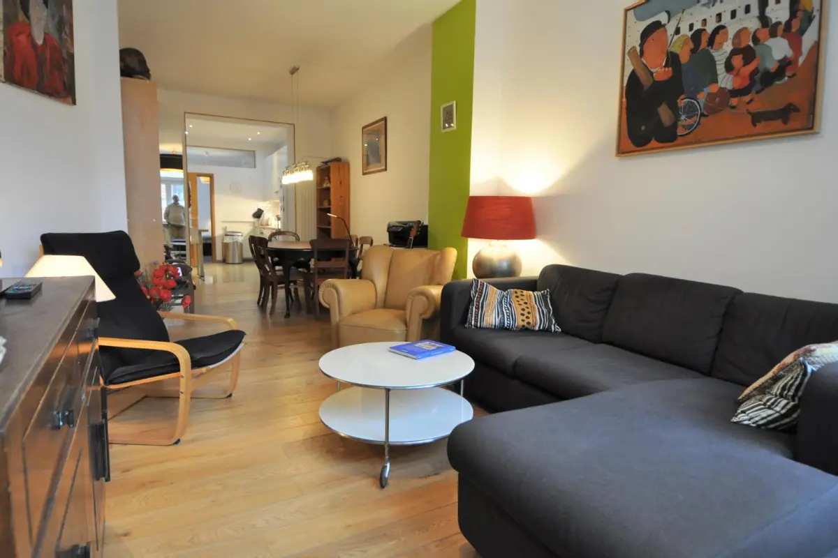 Appartement te  huur in Vorst 1190 900.00€ 1 slaapkamers 60.00m² - Zoekertje 608086