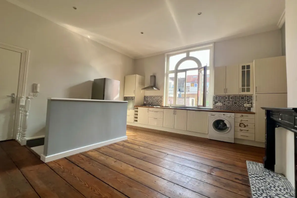 Duplex à vendre à Etterbeek 1040 455000.00€ 2 chambres 120.00m² - annonce 608229