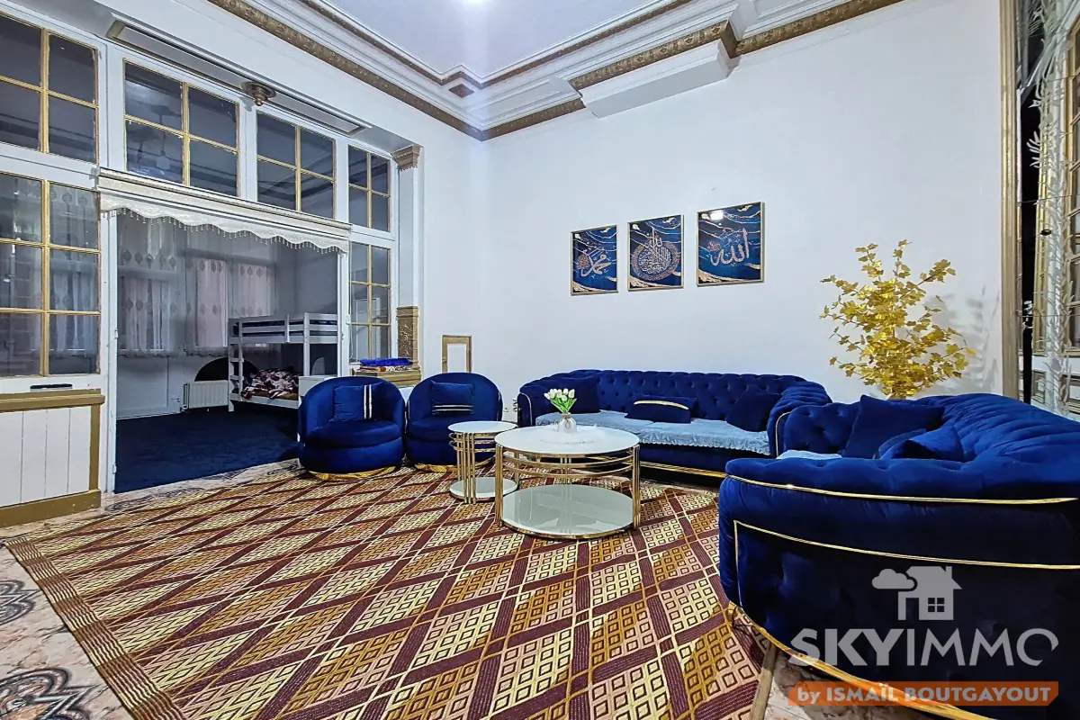 Appartementsgebouw te  koop in Schaarbeek 1030 749000.00€ 5 slaapkamers 300.00m² - Zoekertje 608398