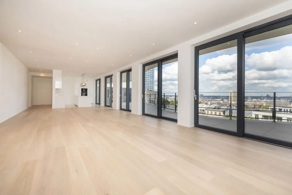 Appartement te huur in Elsene 1050 4600.00€ 3 slaapkamers 211.00m² - Zoekertje 609047