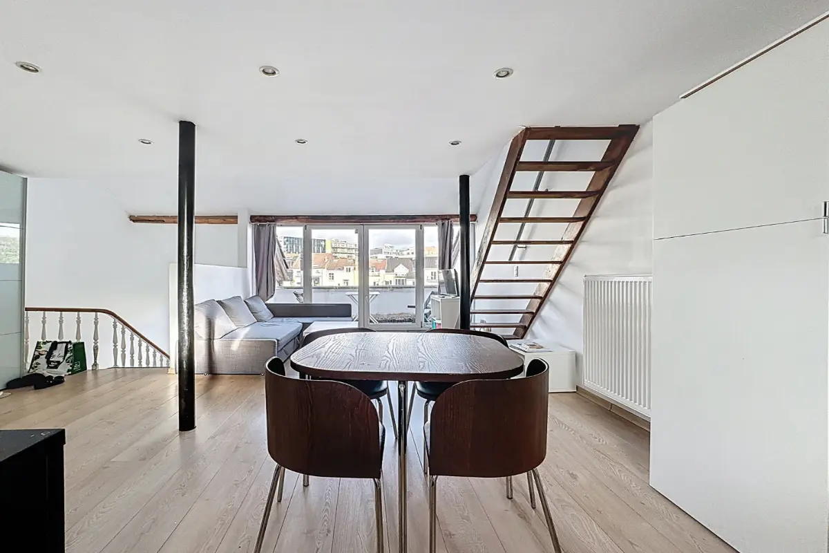 Appartement te  in Etterbeek 1040 1150.00€ 1 slaapkamers 60.00m² - Zoekertje 609773