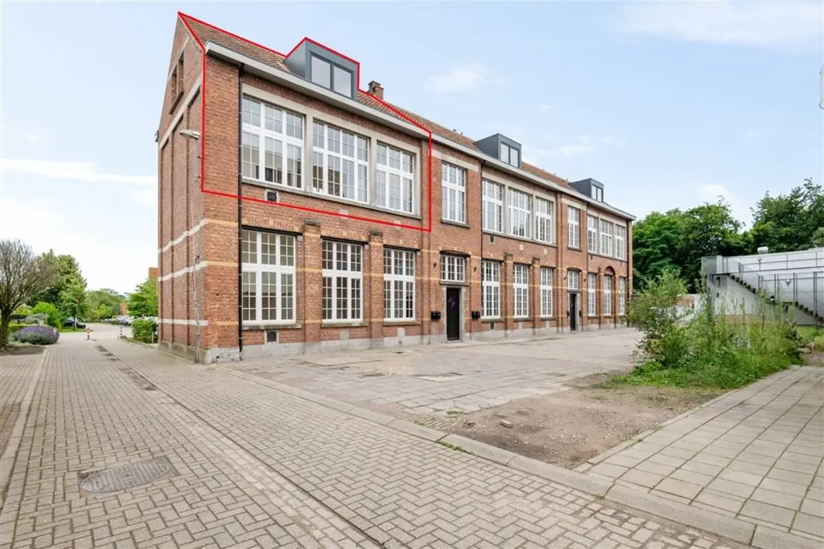 Duplex te  huur in Malle 2390 1195.00€ 1 slaapkamers 169.50m² - Zoekertje 609466