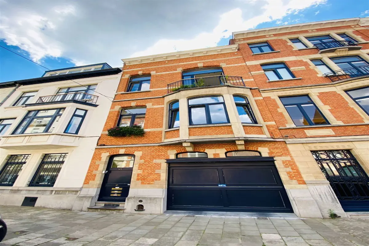 Appartement te huur in Elsene 1050 1030.00€ 1 slaapkamers 74.00m² - Zoekertje 609810
