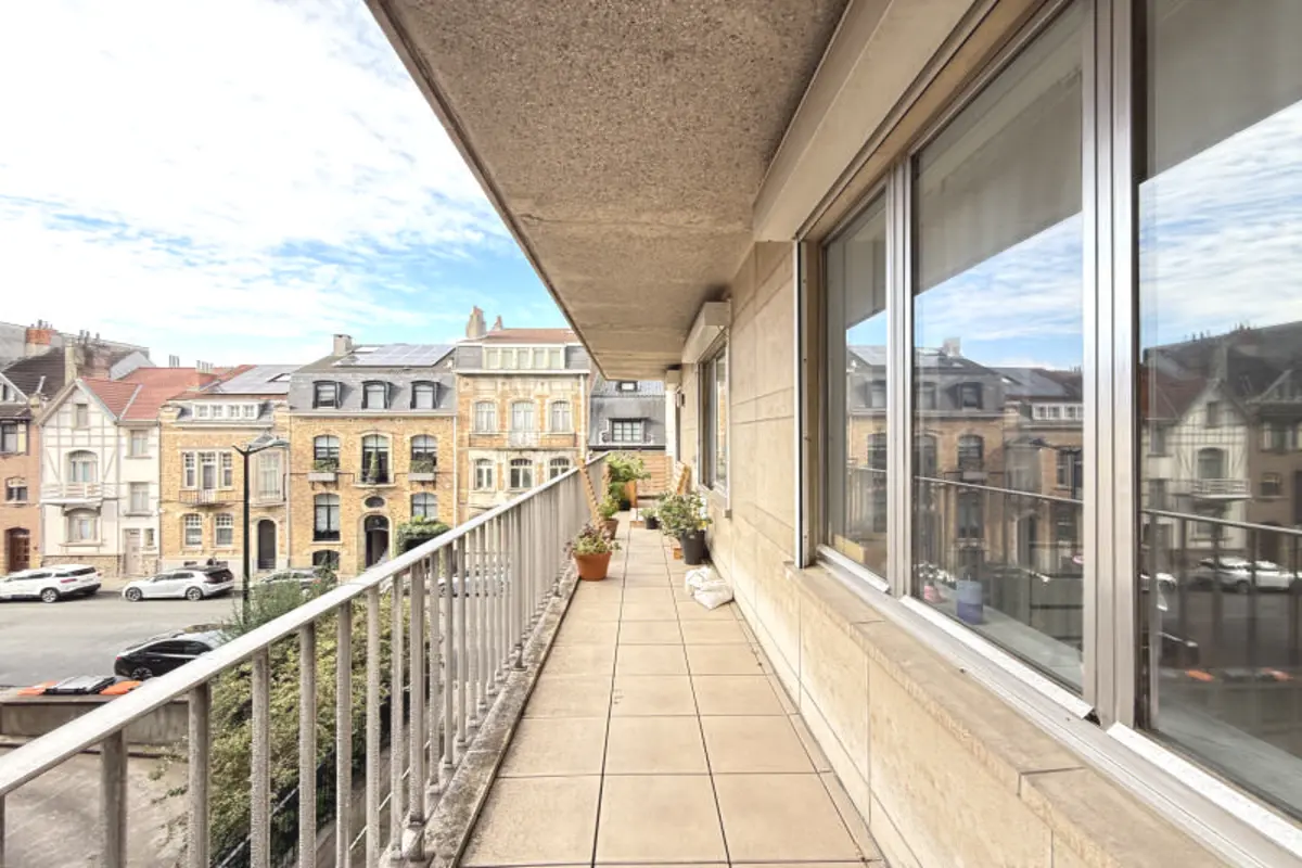 Appartement te  in Ukkel 1180 560000.00€ 3 slaapkamers 130.00m² - Zoekertje 609789