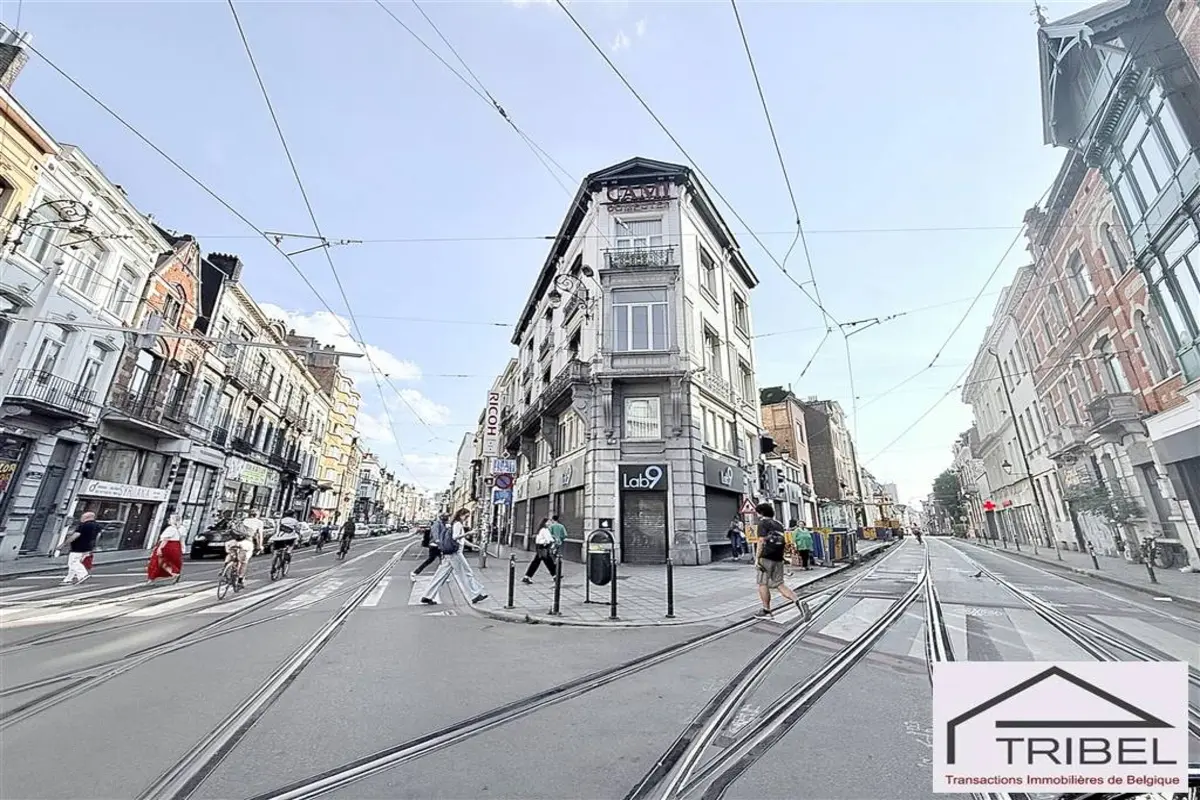 Commerce à à Ixelles 1050 1900.00€ chambres 200.00m² - annonce 609203