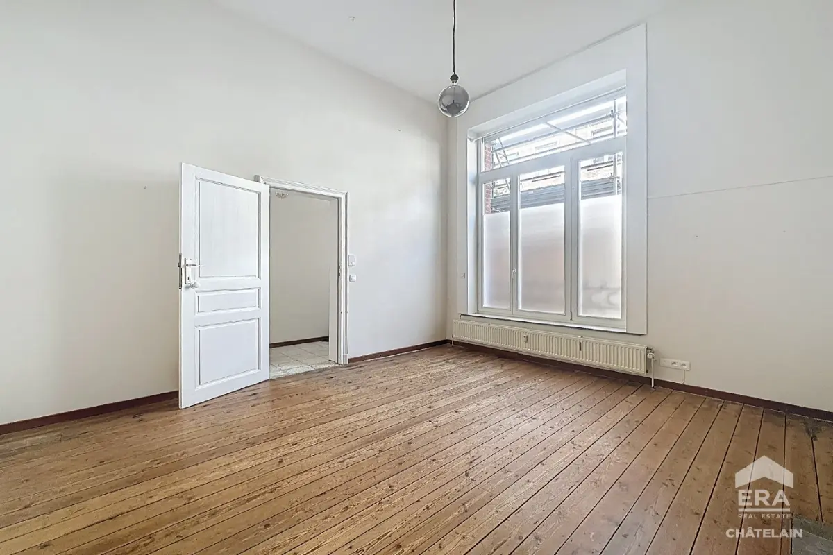 Handelszaak te  in Etterbeek 1040 650.00€ 0 slaapkamers 27.00m² - Zoekertje 609840