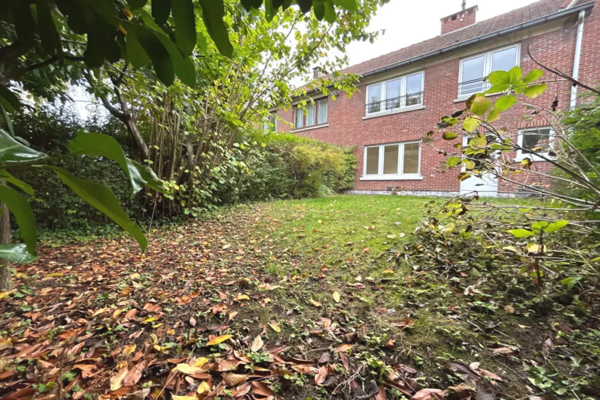 Maison à louer à Woluwe-Saint-Pierre 1150 1950.00€ 3 chambres 140.00m² - annonce 609788