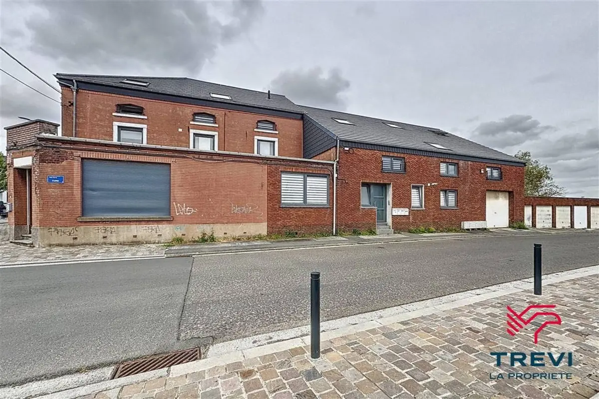 Parking & garage te  koop in Farciennes 6240 779000.00€  slaapkamers m² - Zoekertje 610630