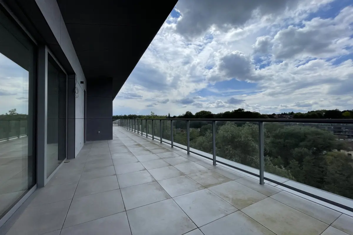 Penthouse à louer à Woluwe-Saint-Lambert 1200 4450.00€ 3 chambres 205.00m² - annonce 610808