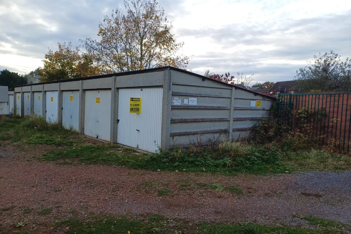 Parking & garage te  koop in Tertre 7333 75000.00€  slaapkamers m² - Zoekertje 610766