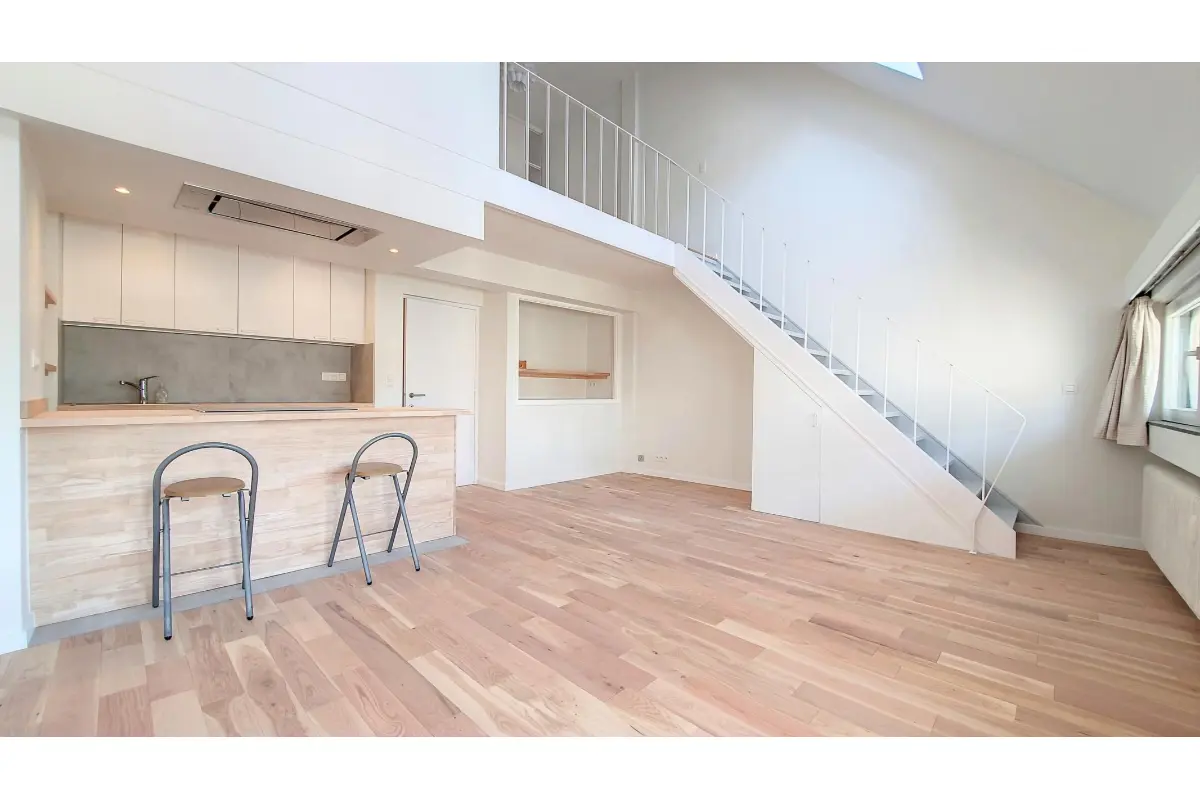 Penthouse à vendre à Uccle 1180 229000.00€ 1 chambres 55.00m² - annonce 610317