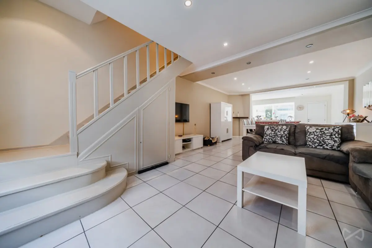 Maison à vendre à Haren 1130 399000.00€ 4 chambres 160.00m² - annonce 610602