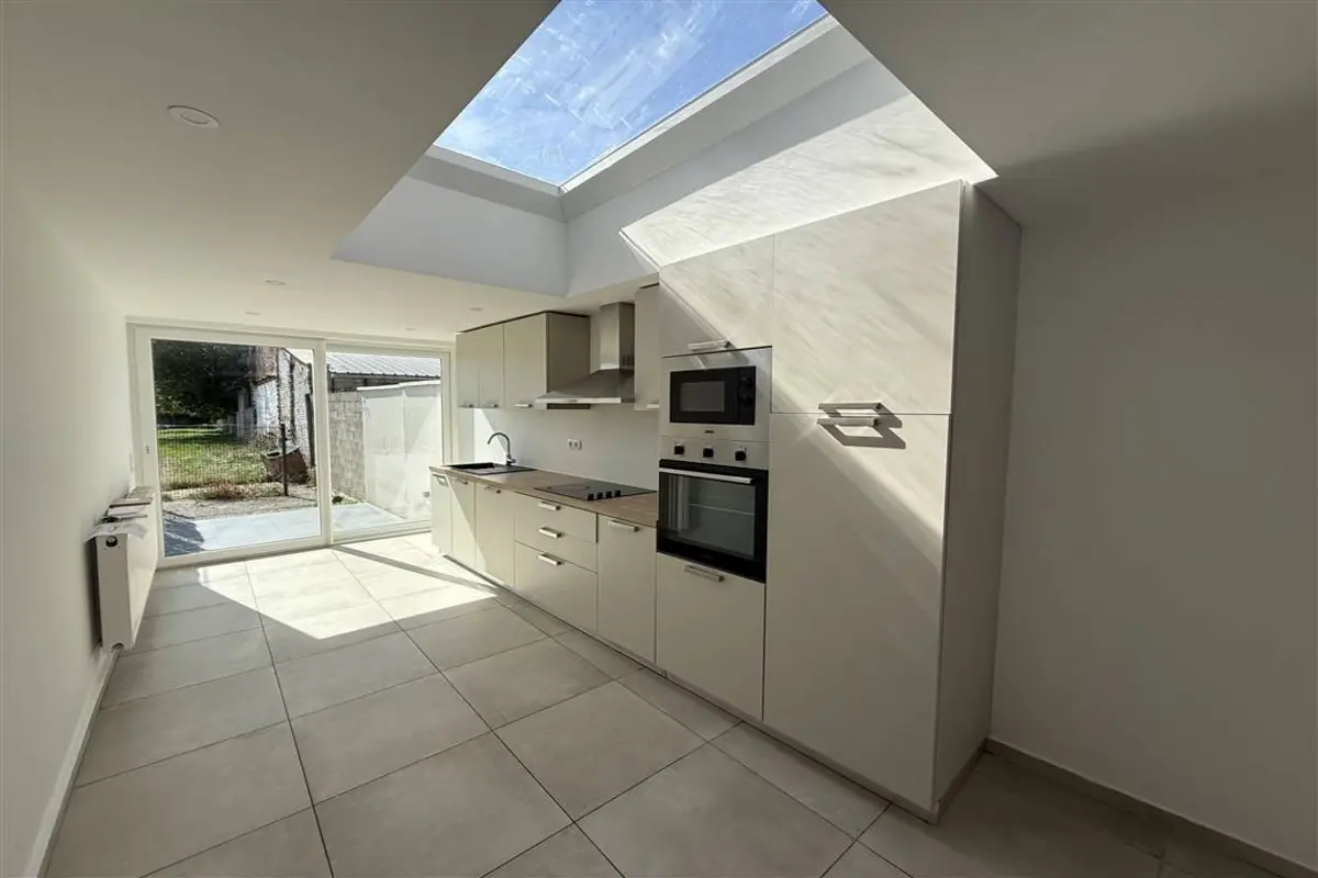 Maison à louer à Frasnes-lez-Gosselies 6210 1150.00€ 3 chambres 100.00m² - annonce 611687