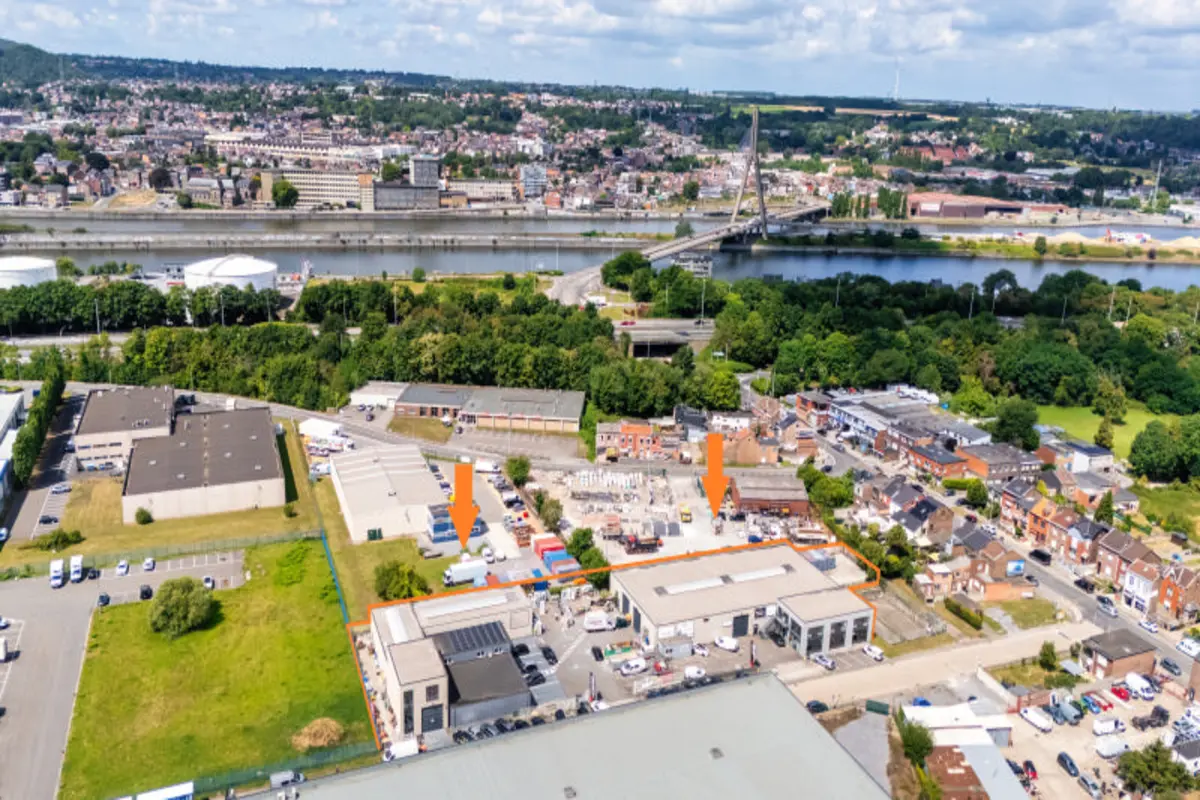 Commerce à vendre à Wandre 4020 2350000.00€  chambres 2450.00m² - annonce 611174