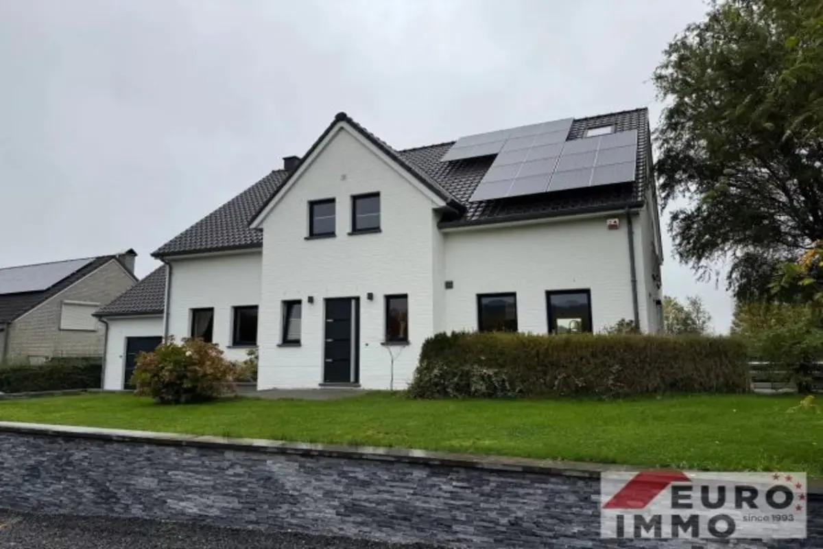 Maison à louer à Montzen 4850 1650.00€ 5 chambres 220.00m² - annonce 611245