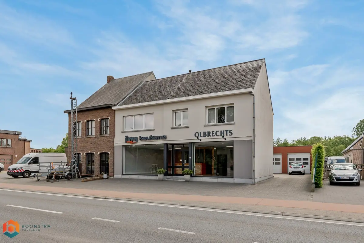 Commerce à vendre à Wavre-Saint-Catherine 2860 545000.00€ 3 chambres 458.00m² - annonce 610996