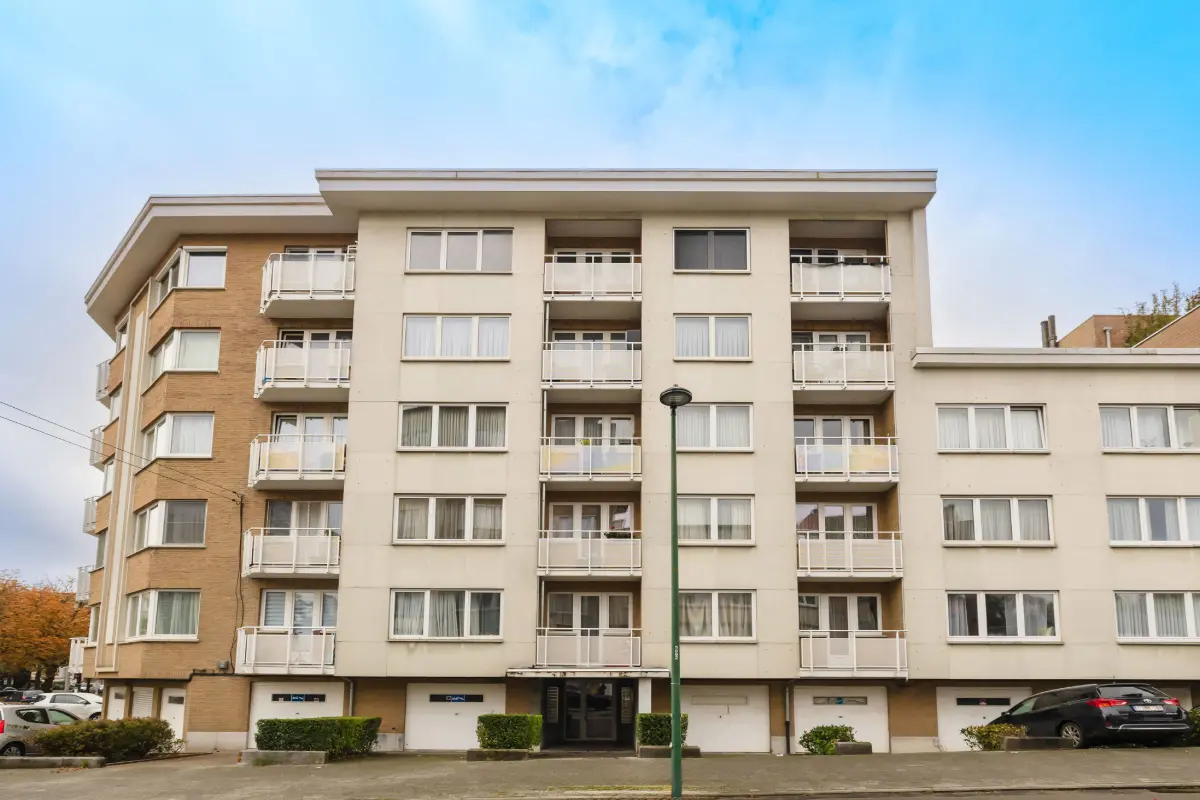 Studio à vendre à Molenbeek-Saint-Jean 1080 125000.00€ 0 chambres 32.00m² - annonce 611313