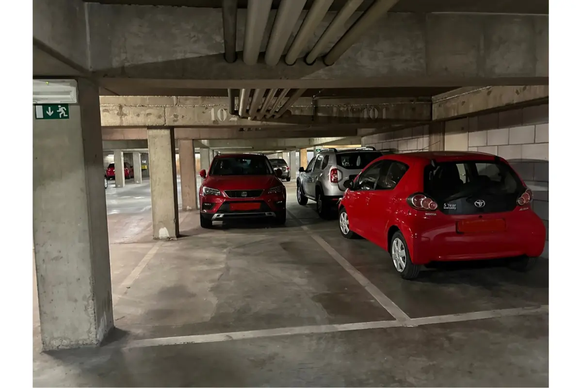 Parking / garage à vendre à Woluwe-Saint-Lambert 1200 25000.00€  chambres m² - annonce 611349