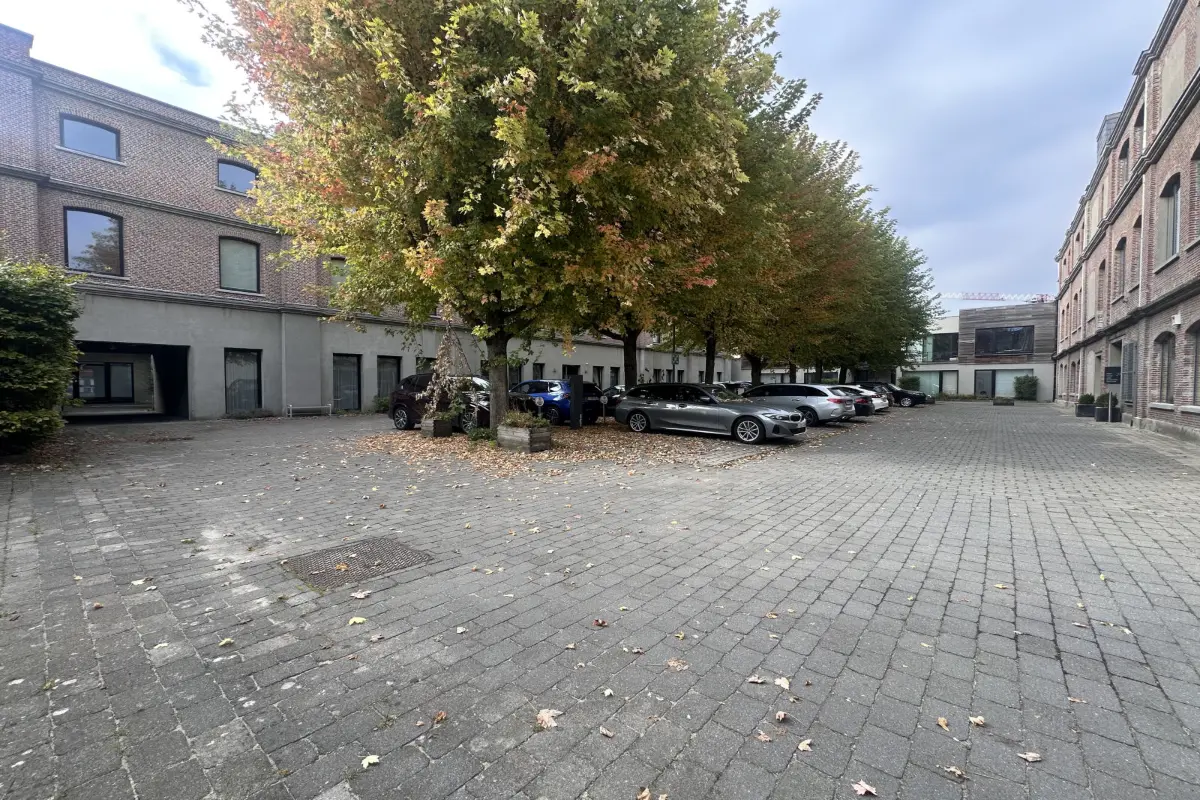 Appartement te  in Laken 1020 1850.00€ 1 slaapkamers 150.00m² - Zoekertje 611138