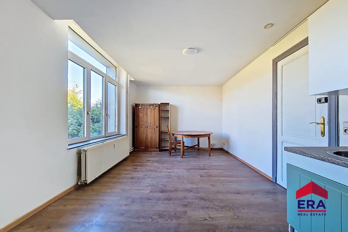 Studio te huur in Hoei 4500 460.00€ 0 slaapkamers 19.00m² - Zoekertje 611812