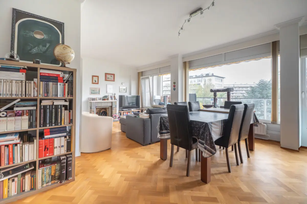 Appartement te koop in Sint-Pieters-Woluwe 1150 330000.00€ 2 slaapkamers 77.00m² - Zoekertje 611229
