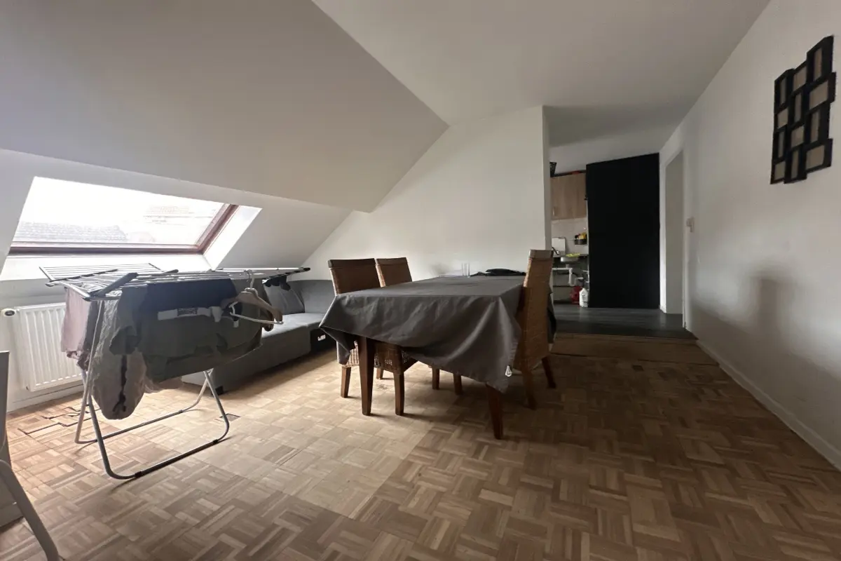 Appartement à vendre à Saint-Gilles 1060 225000.00€ 3 chambres 123.00m² - annonce 611944