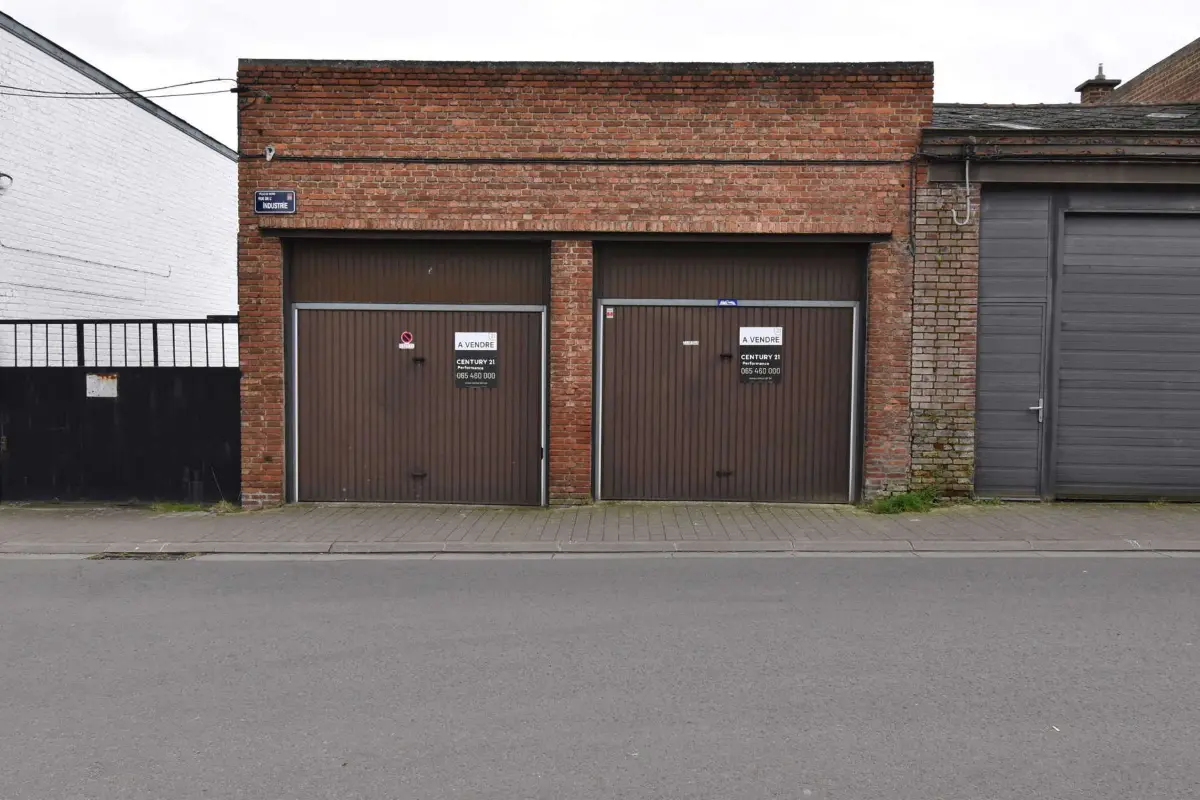 Parking & garage te  koop in Jemappes 7012 120000.00€  slaapkamers m² - Zoekertje 612316
