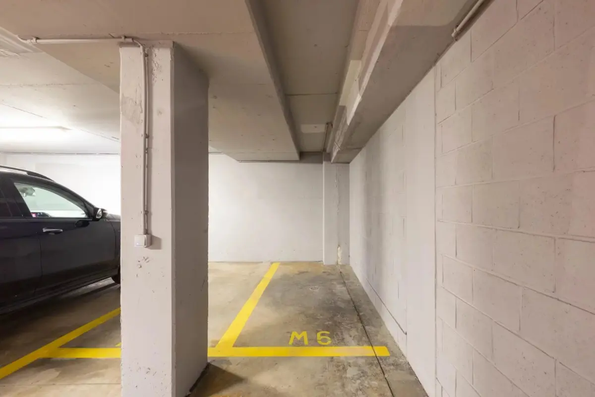 Parking te  in Evere 1140 50.00€  slaapkamers m² - Zoekertje 612647