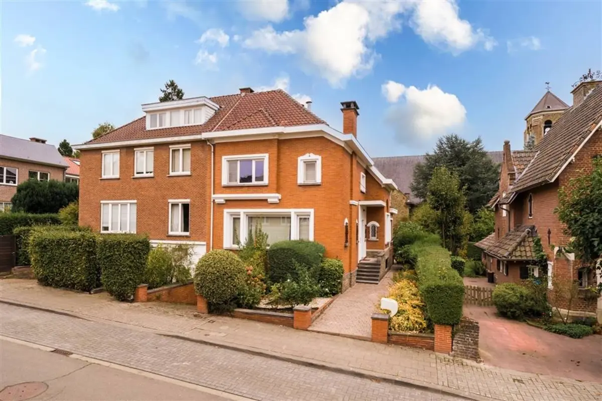 Huis te  koop in Sint-Pieters-Woluwe 1150 795000.00€ 3 slaapkamers 280.00m² - Zoekertje 612044