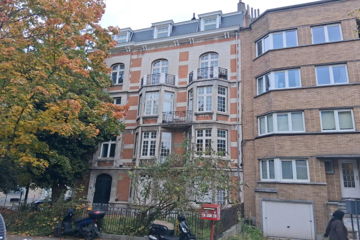 Appartement à louer à Forest 1190 1290.00€ 3 chambres 104.00m² - annonce 612551
