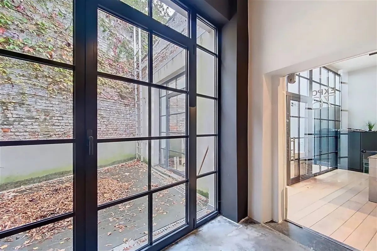 Loft à louer à Ixelles 1050 2800.00€ 1 chambres 255.00m² - annonce 612345