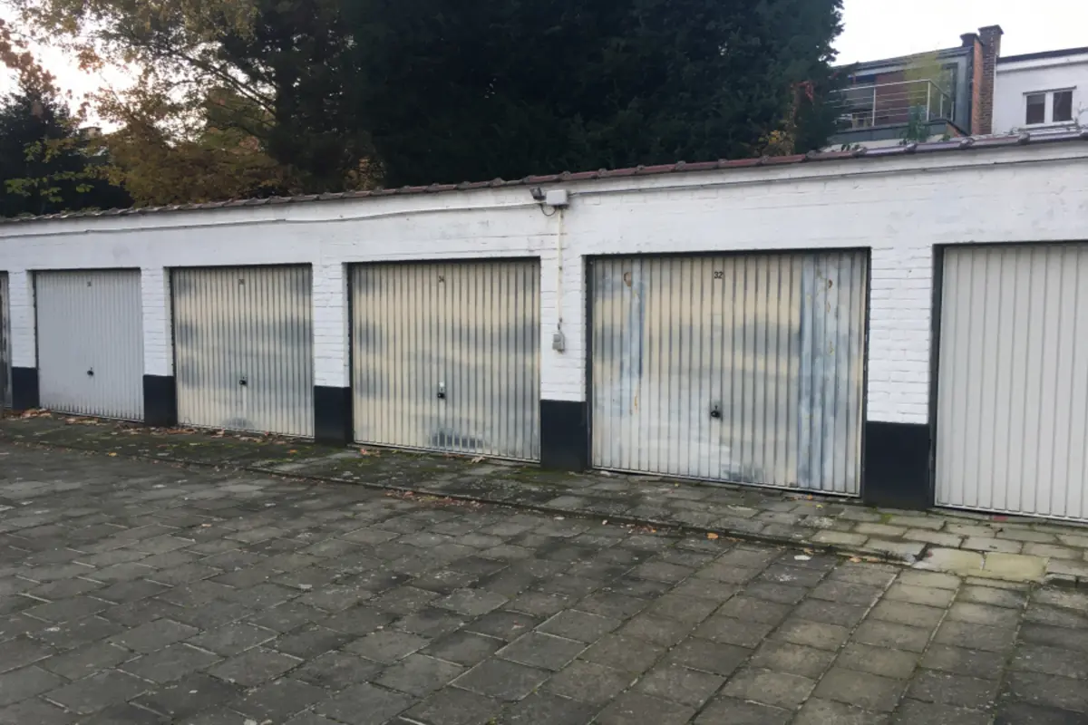 Parking / garage à louer à Woluwe-Saint-Lambert 1200 190.00€  chambres m² - annonce 612493