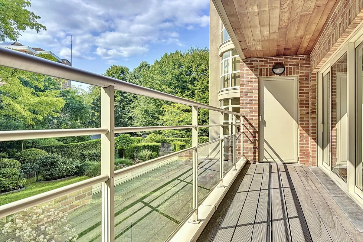 Appartement te  in Elsene 1050 2250.00€ 3 slaapkamers 175.00m² - Zoekertje 612550