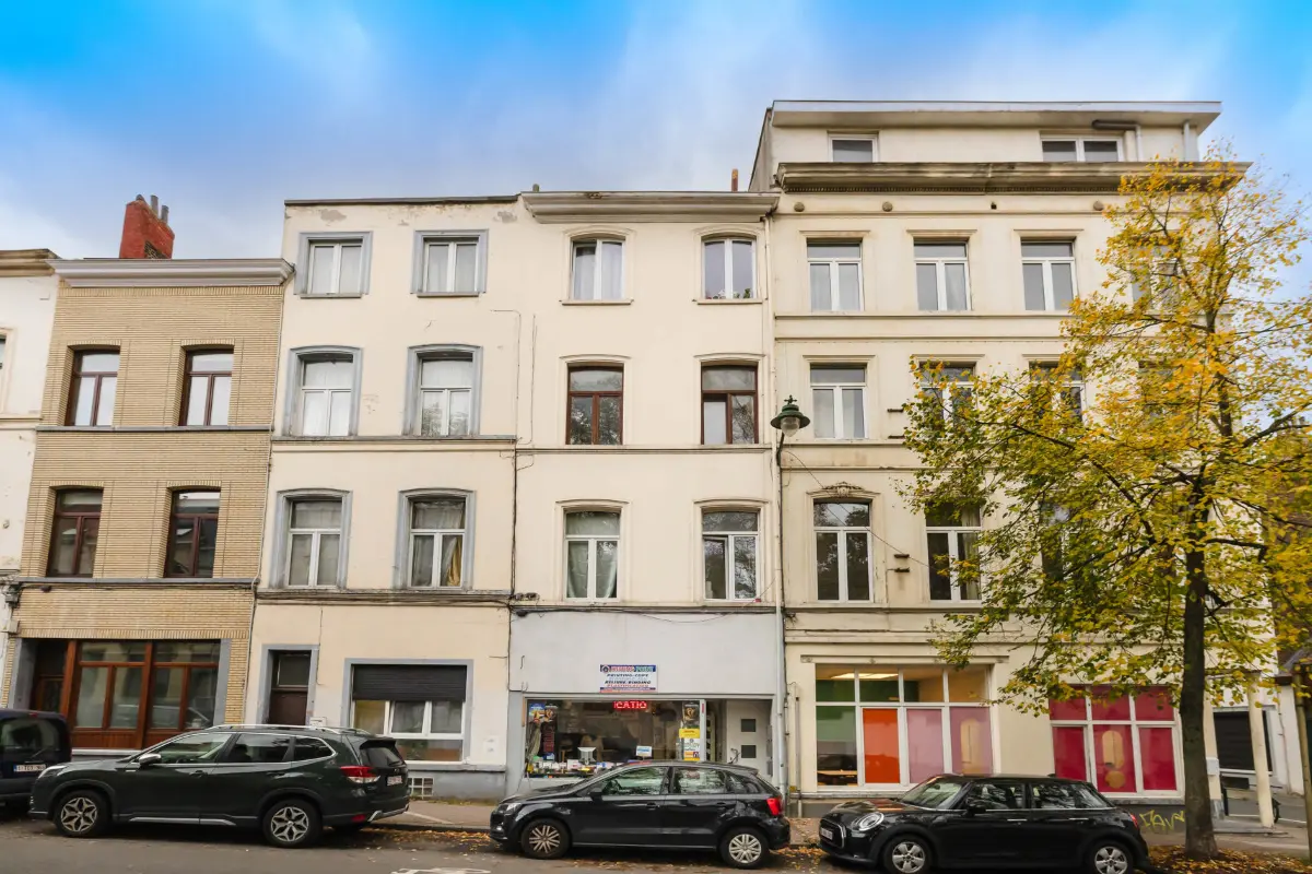 Handelszaak te  koop in Etterbeek 1040 125000.00€  slaapkamers 70.00m² - Zoekertje 612576